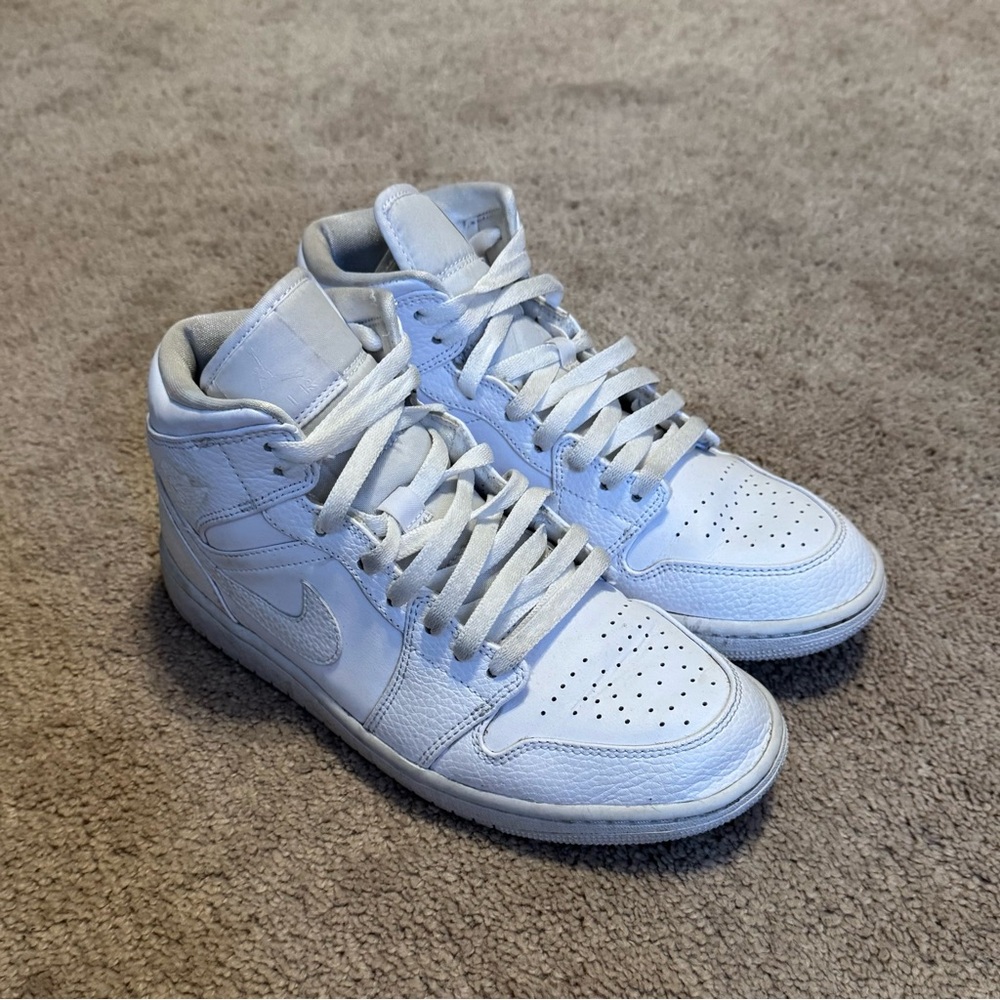 Air Jordan 1 Mid White Men's Size 8